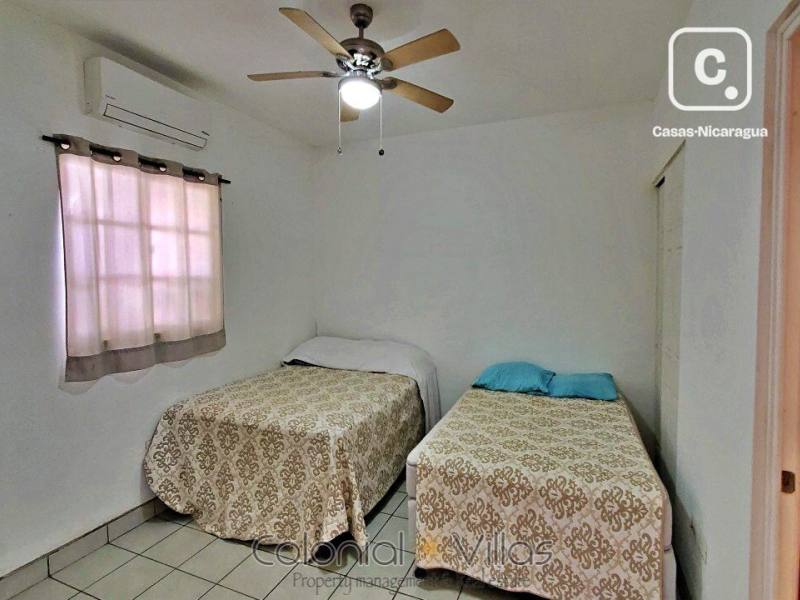 Apartment for sale in Granada – 2 beds, 110 m²