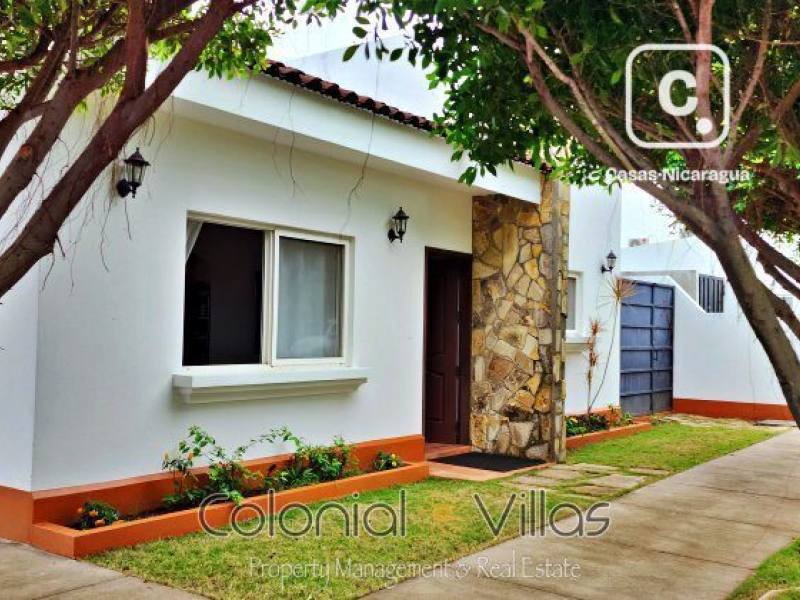 House for sale in Granada – 2 beds, US$ 125,000