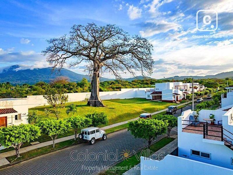House for sale in Granada – 2 beds, US$ 125,000