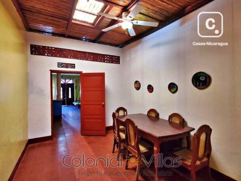 Casa en venta en Granada – 2 hab, 147 m²