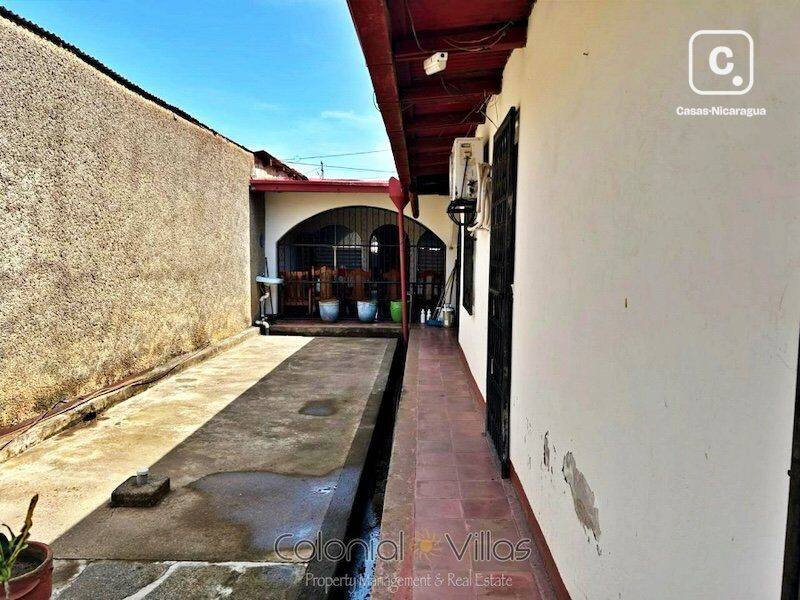 House for sale in Granada – 3 beds, 250 m²
