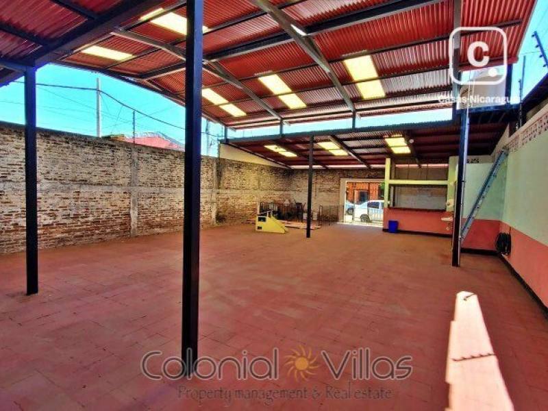 Lot for sale in Granada – 170 m²