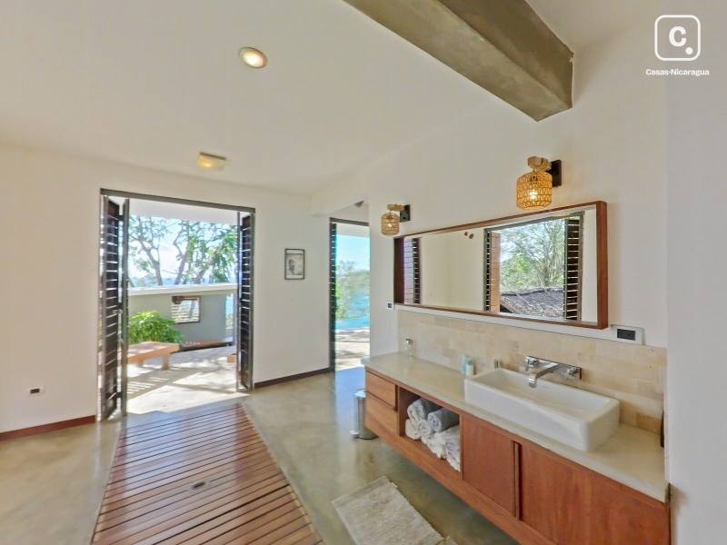 Casa en venta en San Juan del Sur, Rivas – 4 hab, Ref REL606