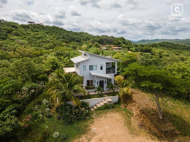 House for sale in Tola, Rivas – 2 beds, US$ 439,000