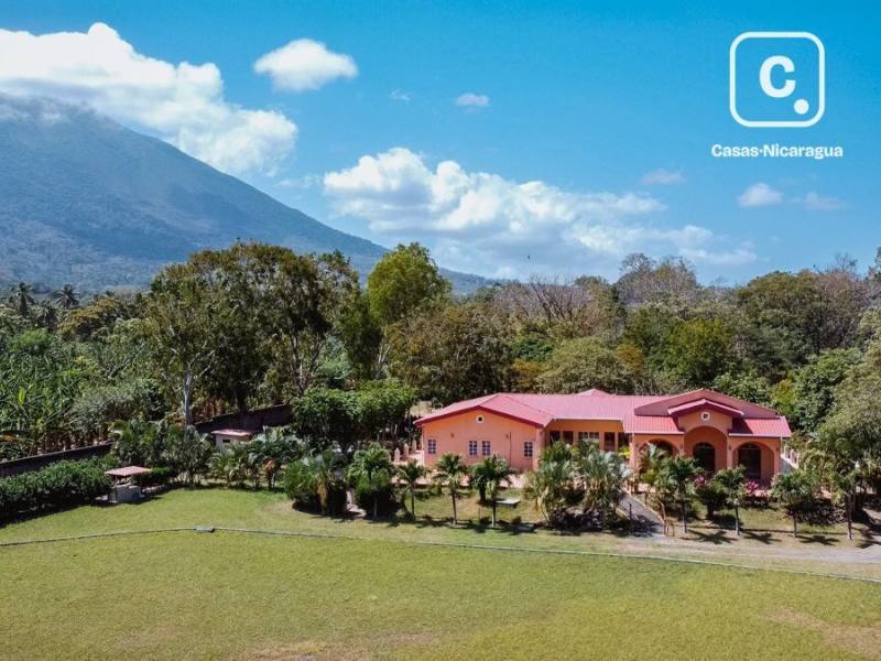 Finca en venta en Isla de Ometepe, Rivas – 4 hab, 20,234 m²