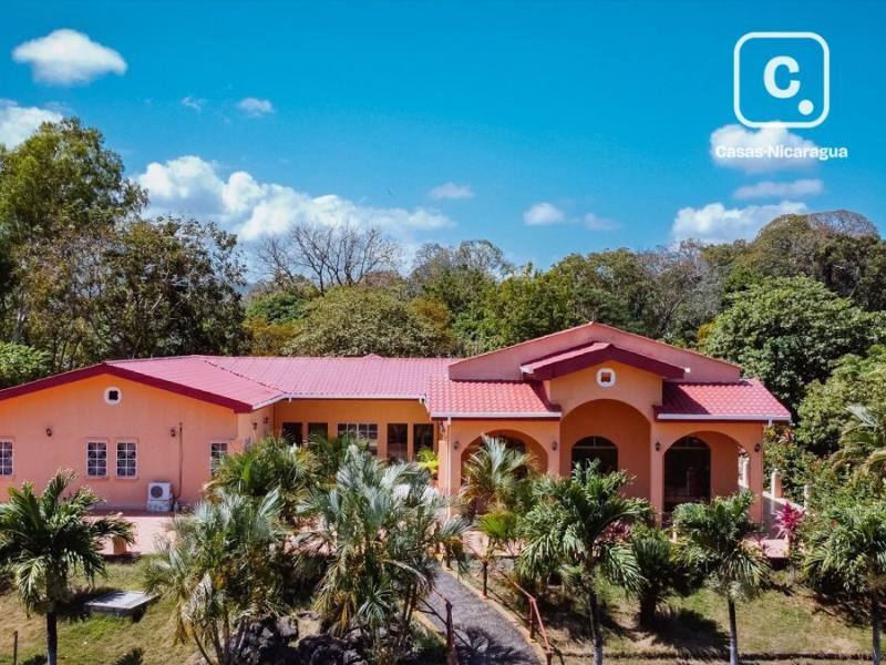 Farm for sale in Isla de Ometepe, Rivas – 4 beds, 20,234 m²