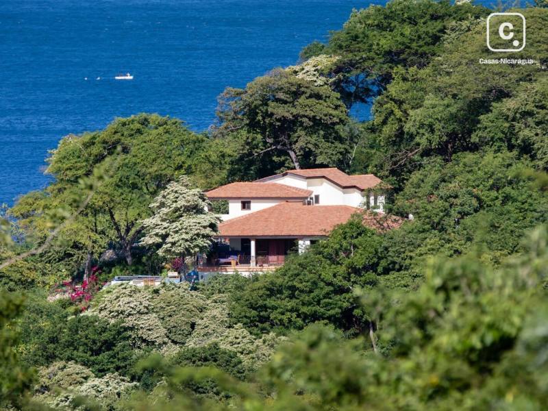 House for sale in Tola, Rivas – 4 beds, US$ 2,700,000