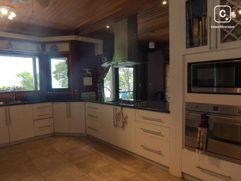 Casa en venta en Tola, Rivas – 5 hab
