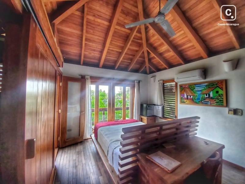 House for sale in Tola, Rivas – 3 beds, US$ 495,000
