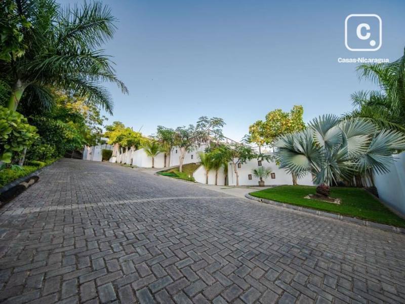 Casa en venta en San Juan del Sur, Rivas – 9 hab