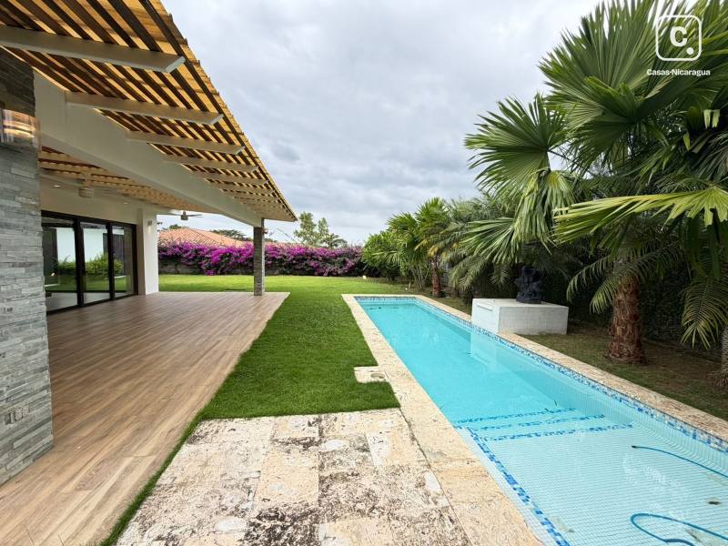 Apartamento en venta en Santo Domingo, Managua – 4 hab, 373 m²