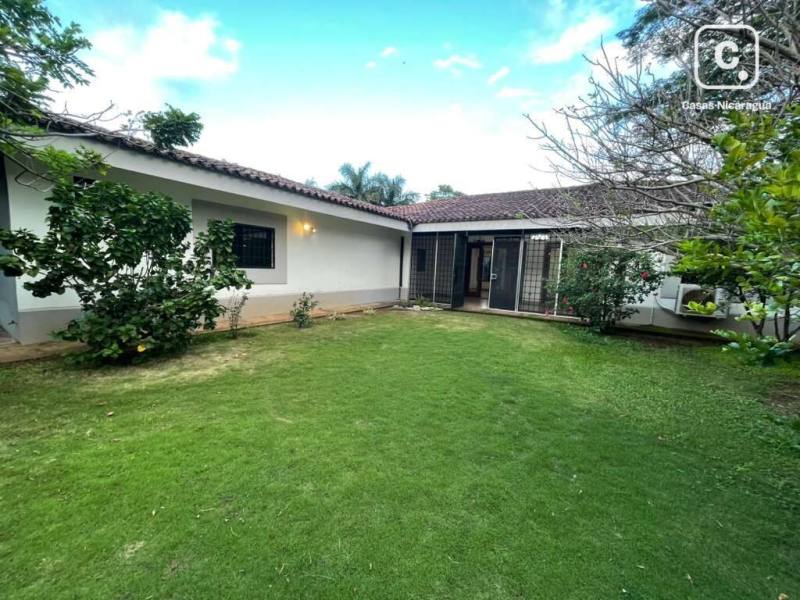 Apartamento en alquiler en Santo Domingo, Managua – 4 hab, 300 m²