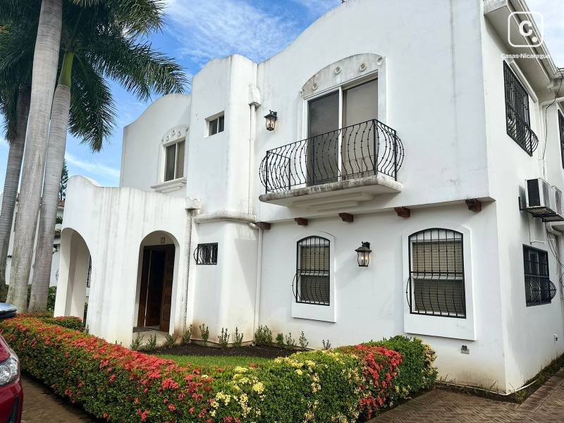 Apartment for rent in Santo Domingo, Managua – 4 beds, 300 m², US$ 2,500/month