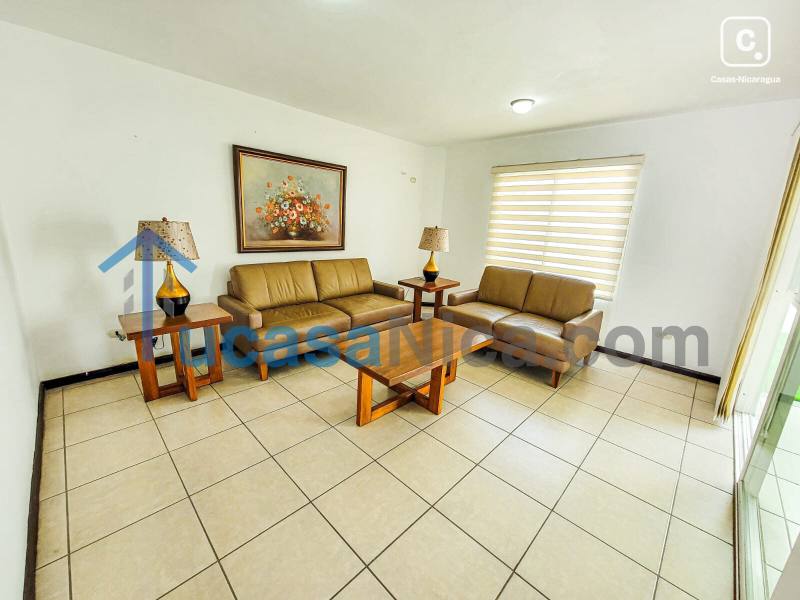 Apartamento en alquiler en Las Colinas, Managua – 5 hab