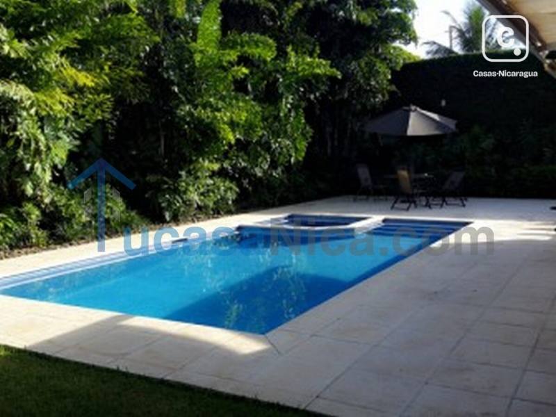 Apartment for sale or rent in Santo Domingo, Managua – 5 beds, 380 m²