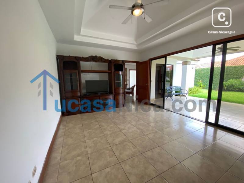 Apartamento en venta o alquiler en Las Cumbres, Managua – 5 hab, 280 m²