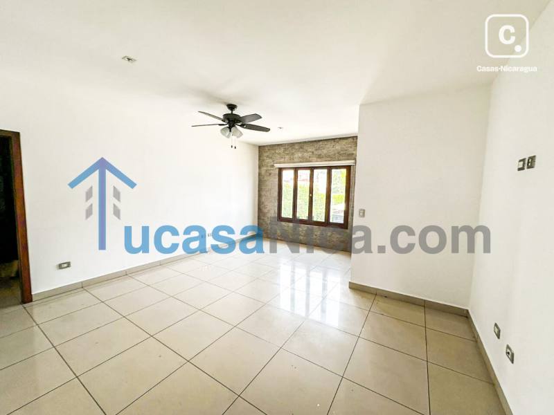 House for rent in Las Colinas, Managua – 5 beds, 250 m²