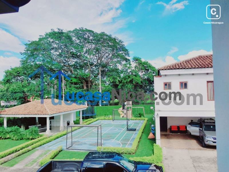Apartamento en venta o alquiler en Las Colinas, Managua – 5 hab