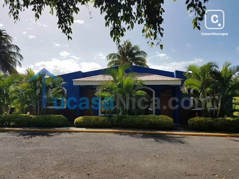 Apartamento en alquiler en Carretera Masaya, Managua – 2 hab, US$ 400/mes