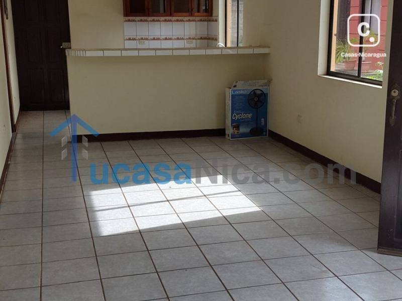 Apartamento en alquiler en Esquipulas, Managua – 2 hab, US$ 300/mes