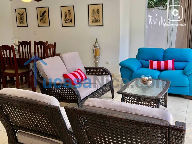 Apartamento en alquiler en Las Colinas, Managua – 4 hab, US$ 995/mes