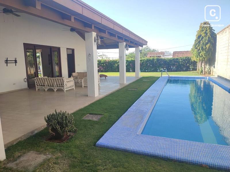 Apartamento en venta o alquiler en Santo Domingo, Managua – 4 hab, US$ 650,000