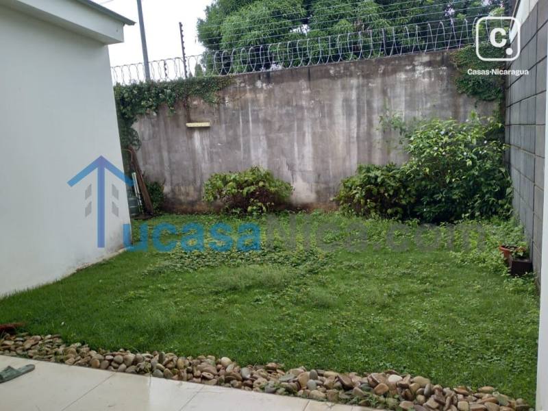 Apartment for rent in Las Colinas, Managua – 4 beds, Ref TUCACR0001