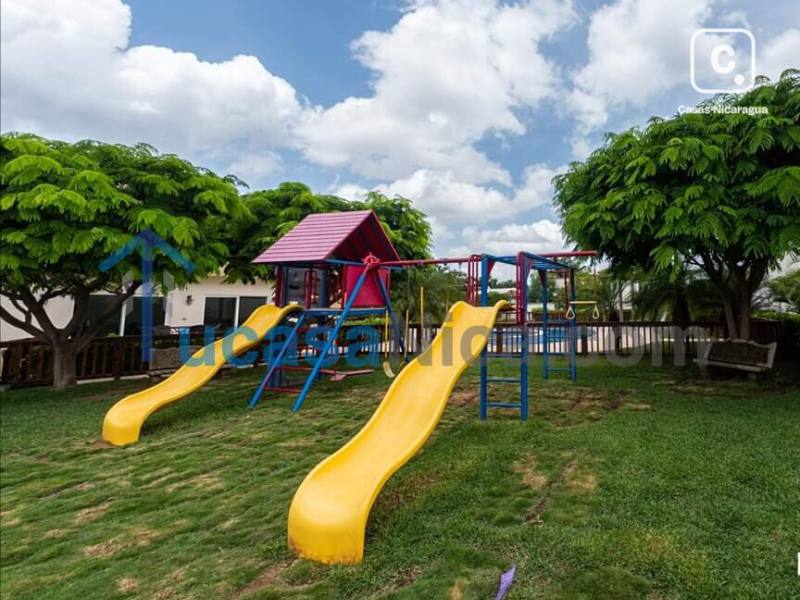Apartment for sale or rent in Las Colinas, Managua – 4 beds, US$ 220,000