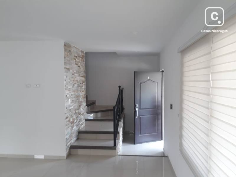 Apartment for rent in Carretera Masaya, Managua – 4 beds, US$ 1,200/month