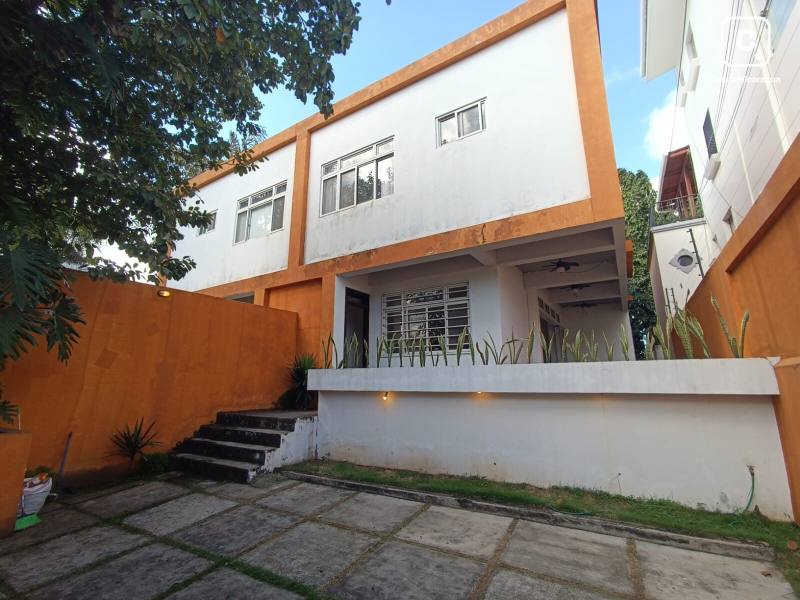 Apartamento en alquiler en Santo Domingo, Managua – 4 hab, 210 m²