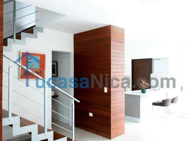 Apartamento en alquiler en Villa Fontana Sur, Managua – 4 hab, US$ 1,200/mes