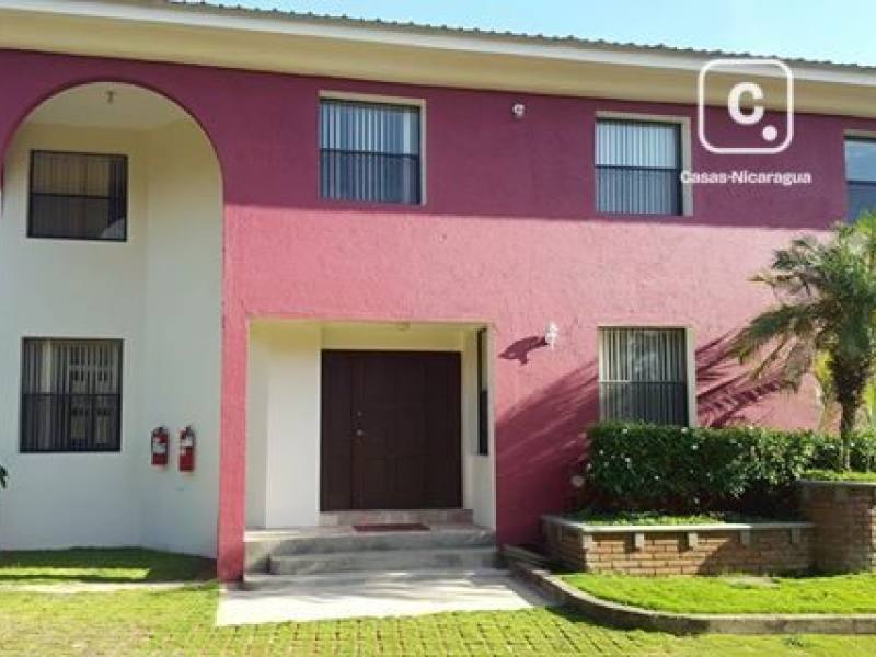 Apartamento en alquiler en Los Robles, Managua – 3 hab, US$ 700/mes