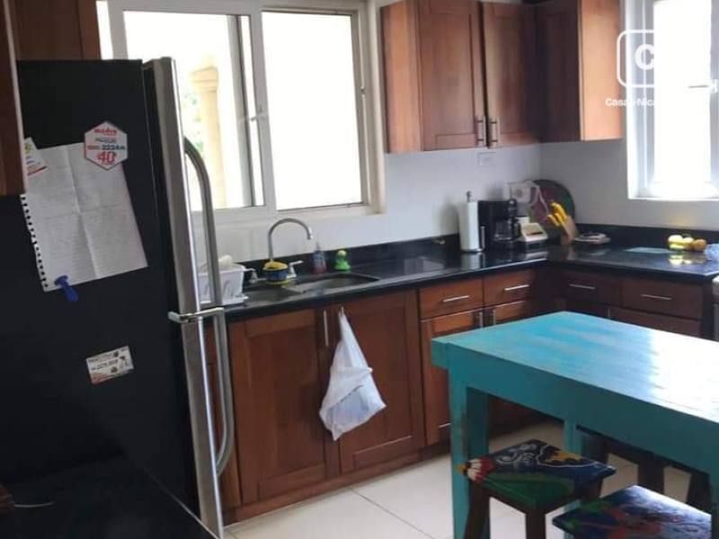 Apartamento en alquiler en Santo Domingo, Managua – 5 hab, US$ 3,000/mes
