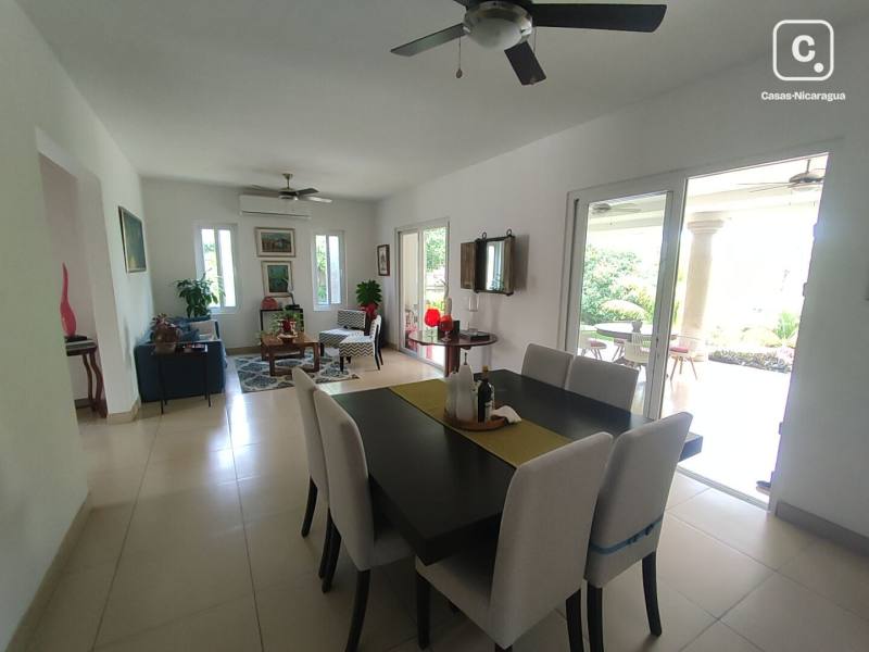Apartamento en alquiler en Santo Domingo, Managua – 5 hab, US$ 3,000/mes
