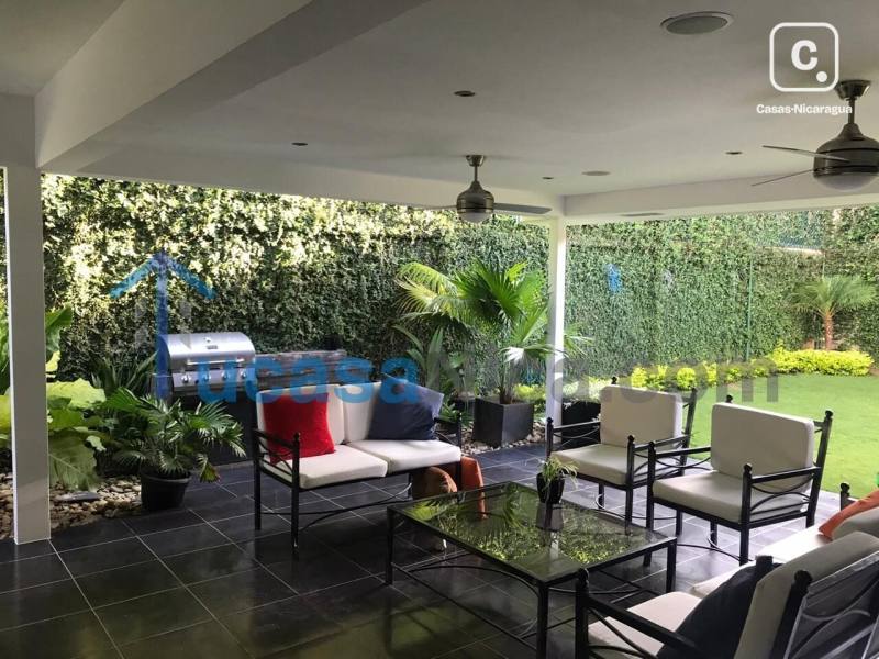 Apartment for sale or rent in Las Colinas, Managua – 4 beds, US$ 190,000