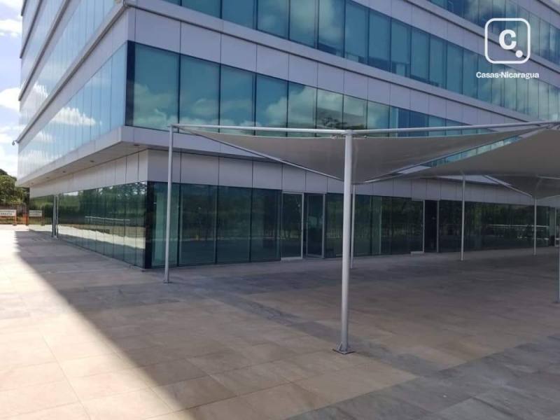 Edificio en alquiler en Pista Jean Paul Genie, Managua – 126 m²