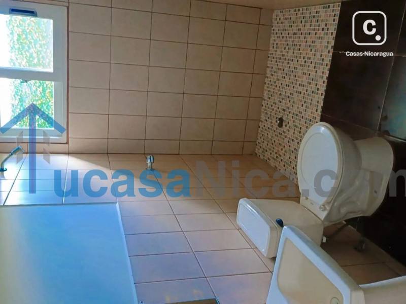 Apartment for sale or rent in Las Colinas, Managua – 4 beds, US$ 215,000
