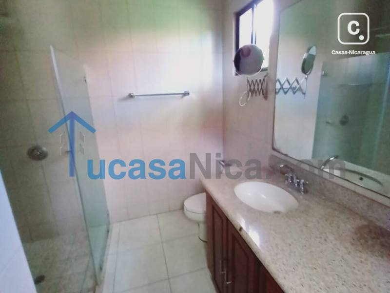 Apartamento en venta o alquiler en Las Cumbres, Managua – 4 hab, US$ 300,000