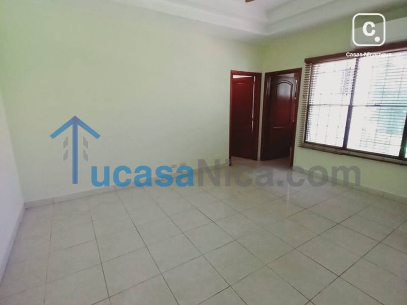 Apartamento en venta o alquiler en Las Cumbres, Managua – 4 hab, US$ 300,000