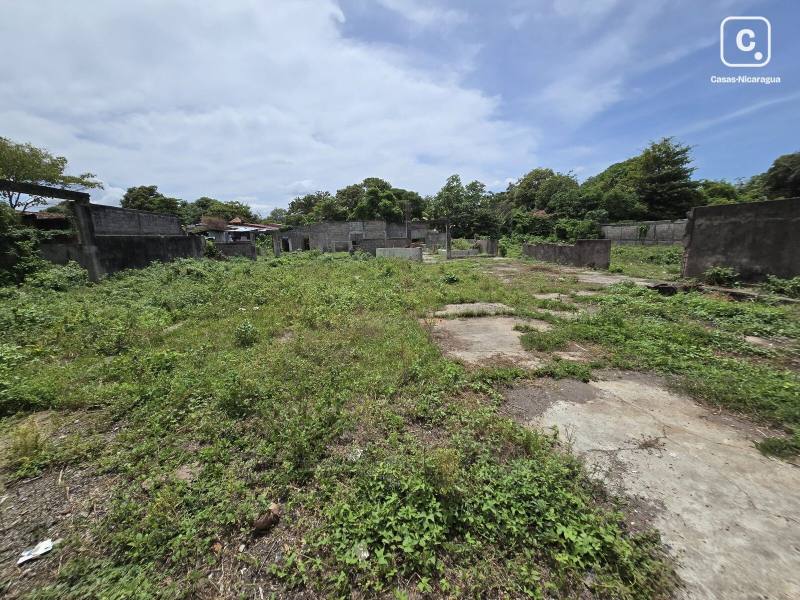 Lot for sale in Granada – 2,909 m²