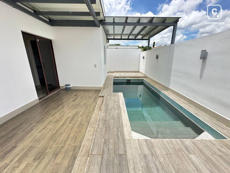 Apartment for sale in Santo Domingo, Managua – 5 beds, 380 m²