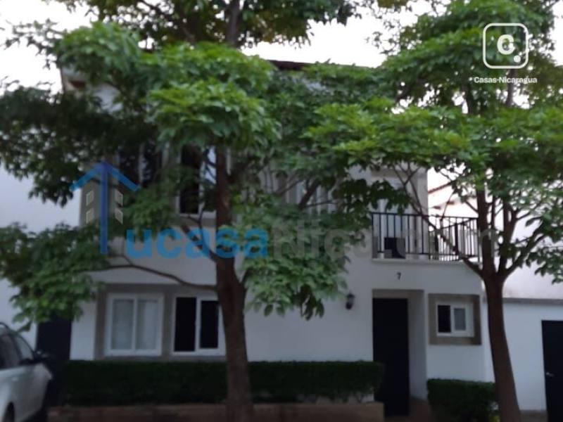 Apartamento en alquiler en Las Colinas, Managua – 4 hab, Ref TUCACR0049