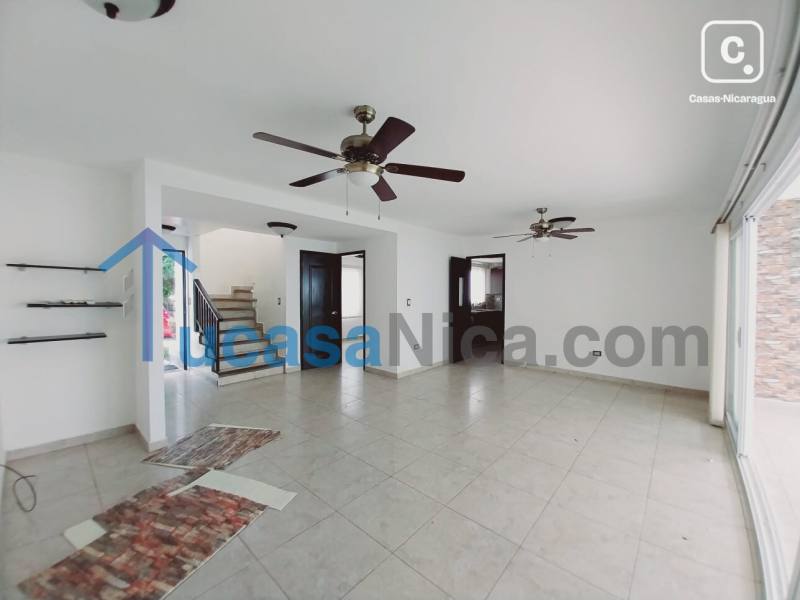 Apartment for rent in Las Colinas, Managua – 4 beds, Ref TUCACR0106-11131