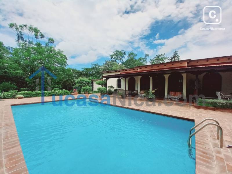 House for rent in Las Colinas, Managua – 5 beds