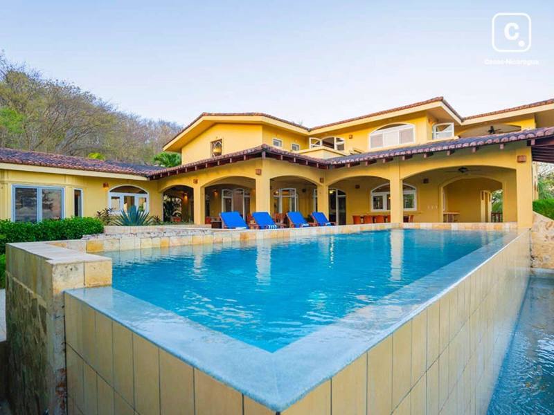Casa de playa en venta en Tola, Rivas – 4 hab, 802 m²