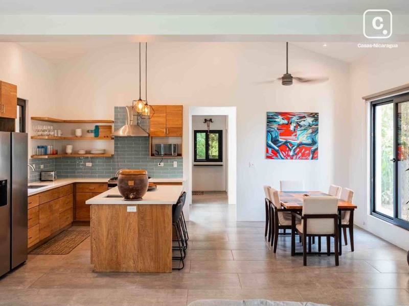 Casa de playa en venta en Tola, Rivas – 3 hab, 354 m²