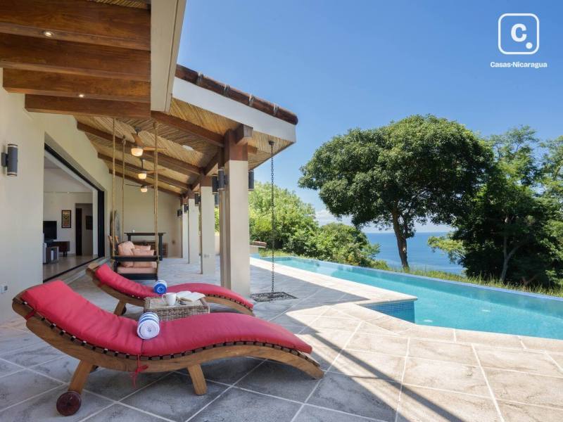Casa de playa en venta en Tola, Rivas – 4 hab, 311 m²