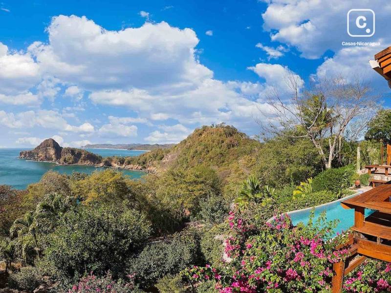 Beach house for sale in Tola, Rivas – 3 beds, 160 m²