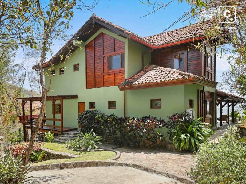 Beach house for sale in Tola, Rivas – 4 beds, 289 m²