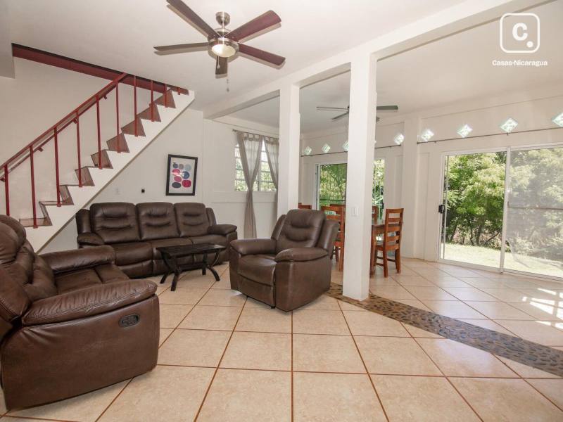 Beach house for sale in Tola, Rivas – 3 beds, 130 m²